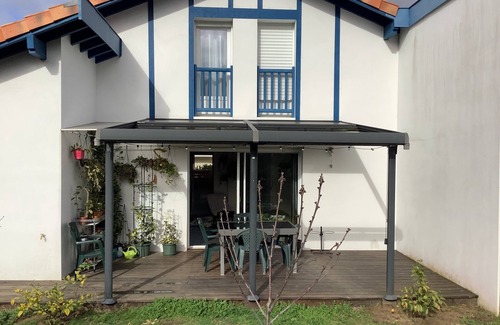 Boucau House | Lovely house with south-facing garden. 3 km from the beach