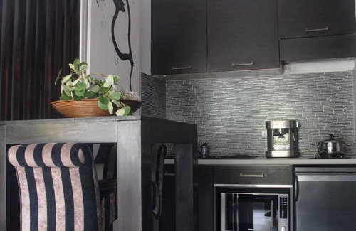 La Saline Les Bains Apartment | lovely little apartment on the lagoon of the Hermitage
