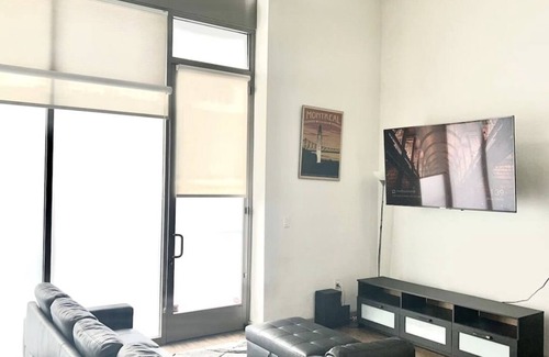 Downtown Oakland House | Lovely loft Downtown