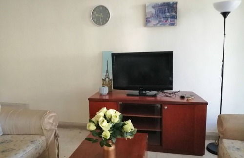 Damansara Utama House | Lovely Master Room Near MRT Bandar Utama