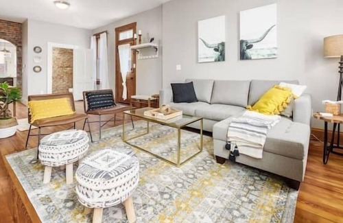 German Village House | LOVELY *NEW* GERMAN VILLAGE RETREAT IN PRIME LOCATION