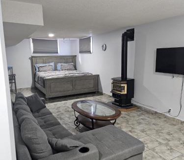Sudbury Apartment | Lovely one bed accommodation in a quiet environment