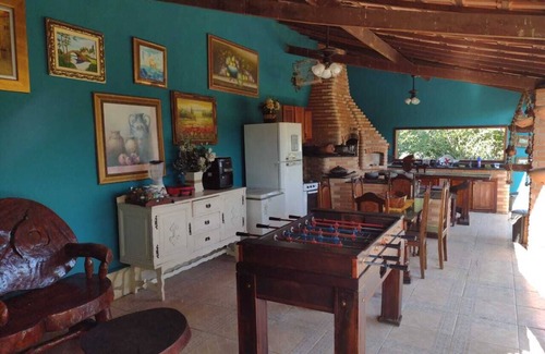 Quatis House | Lovely place, suite with fireplace.