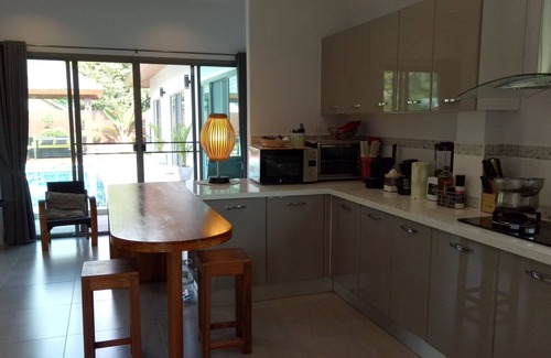 Chalong Villa | Lovely pool villa - 4 bedrooms and bathrooms