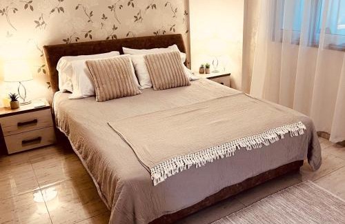 Igalo Apartment | Lovely Promenade Studio in Central Igalo