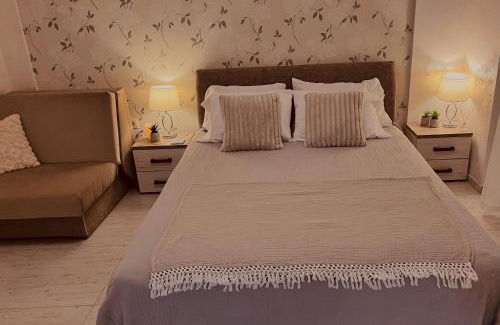 Igalo Apartment | Lovely Promenade Studio in Central Igalo