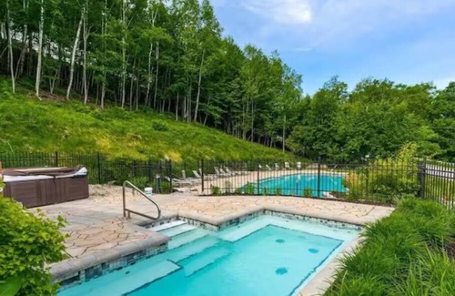 Mont-Tremblant Village Condo | Lovely redesigned condo with an astonishing view