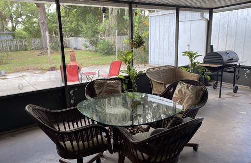 Bradenton House | Lovely relaxing home