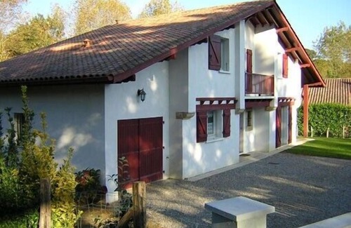 Espelette House | Lovely rental house for vacation in Espelette (Basque country) for 10 to 12 pers
