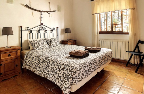 Canillas de Aceituno House | Lovely spacious vacation home. Lying against a natural park.