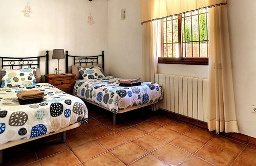 Canillas de Aceituno House | Lovely spacious vacation home. Lying against a natural park.
