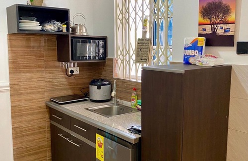 Nsawam Apartment | Lovely Studio Apartment Unit With Hot Bath Tub and Kitchen