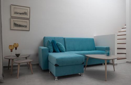 Oroklini Apartment | Lovely Studio by the Beach
