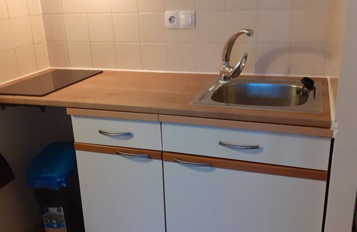 Empuriabrava Apartment | Lovely studio-cabin just a stone's throw from the sea