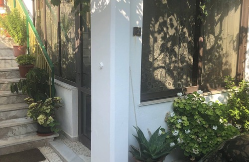 Egira Apartment | Lovely studio closed to the beach