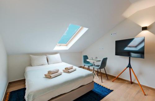 Alvalade Apartment | Lovely studio fully equipped near subway N11 - Shared bathroom with another Studio