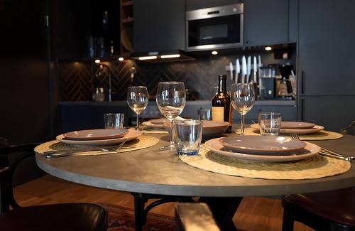 Vastberga Apartment | Lovely stylish apartment in calm area in Stockholm fotsteps to great restaurants
