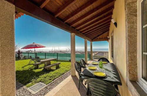 Monserrate House | Lovely Sunny-House