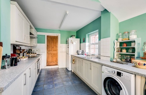 South Hinksey House | Lovely Terraced 2-Bed House (near Hinksey Park)