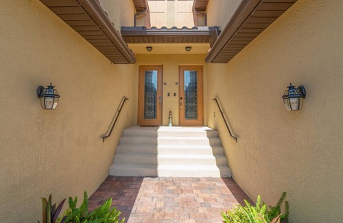 Gran Paradiso House | Lovely Townhome in Gated Community