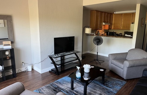 Concord Apartment | Lovely two bedroom with pool
