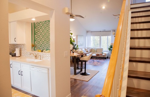 Southeast Boise Condo | Lovely VIEW & POOL Boho Furnished Condo: 2,2 +Office, Deck, Garage: 60-day min.