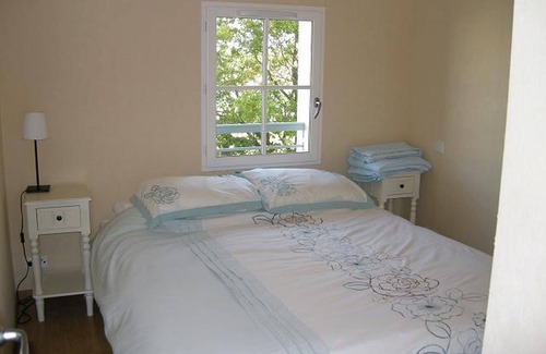 L'Aiguillon-sur-Vie Villa | Lovely villa with private heated swimming pool sleeps up to 8