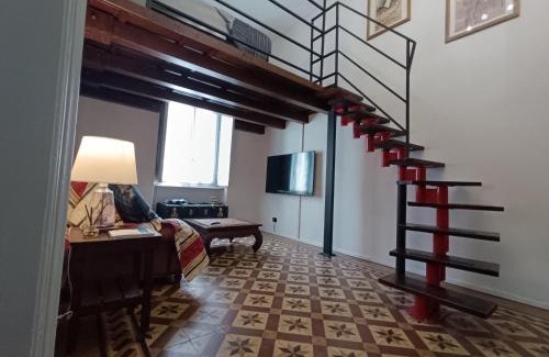 Santa Rita Apartment | lovely vintage apartment