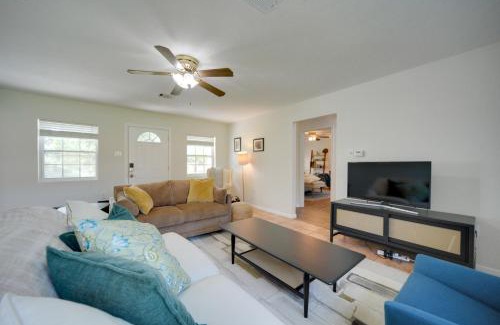 Wimberley House | Lovely Wimberley Vacation Rental with Yard!