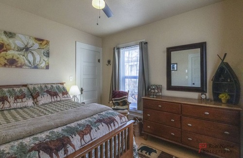 Powell House | Lovely Wyoming DreamInn' in-town home