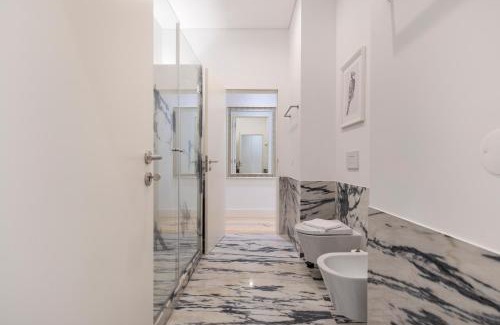 Sao Paulo Apartment | LovelyStay - Hidden Oasis with River View