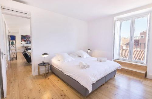 Encarnacao Apartment | LovelyStay - Luxury Oasis in Bairro Alto