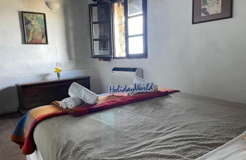 Bajardo Apartment | Lover's Nest by Holiday World