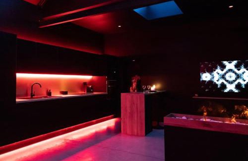 Tourcoing Apartment | Loveroom Ô Diable Des Plaisirs avec jacuzzi