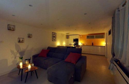Sollies Pont Apartment | LoveRoom - Au Loge Love