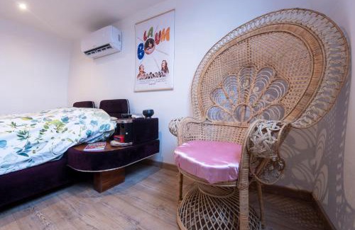 Templemars Apartment | Loveroom, Les années 80 chez nounours