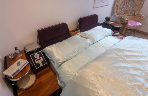 Templemars Apartment | Loveroom, Les années 80 chez nounours