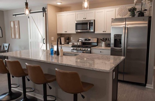 Loves Park House | Loves Park Home: 3BR, Garage, King Bed & Family Fun