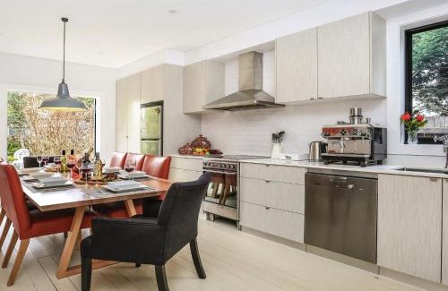 Mittagong House | Lovett