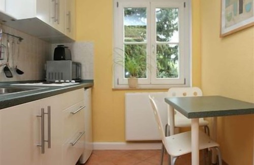 Racknitz/Zschertnitz Apartment | Lovingly furnished two-room apartment (approx. 40 m2)