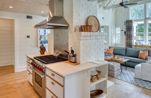 Palmetto Bluff House | Lowcountry Cottage - A Hidden Gem in Moreland Village!