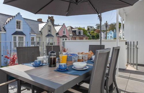 Salcombe House | Lower Fernlea
