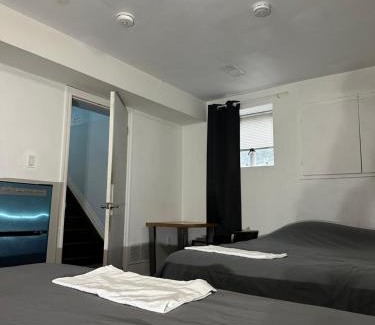 Oakridge Apartment | Lower Loft Suite -Space Share