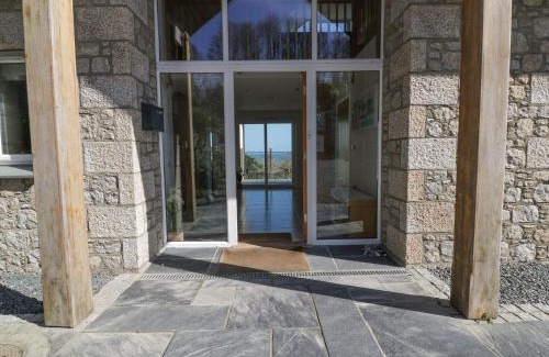 Coverack House | Lower Mellan Barn