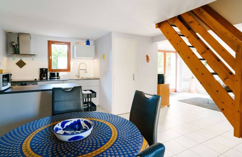 Les Ayguades House | LS131A : GRUISSAN/Large 2 bedroom villa