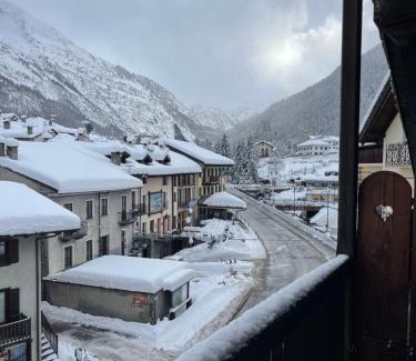 La Thuile Bed & Breakfast | LTHorses & Dreams