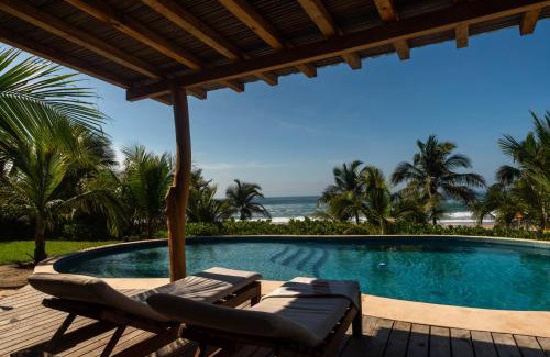 Santa Maria Colotepec Villa | Lu Iba
