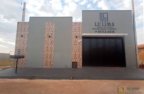 Pitangueiras House | Lu Lima Vacation Home Accommodation in Pitangueiras, SP, Interior