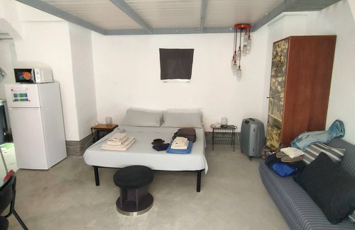 Aradeo Apartment | Lu Parmientu With 1 Bedrooms and 1 Bathrooms
