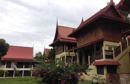 Samphao Lom Bed & Breakfast | Luang Chumni Village